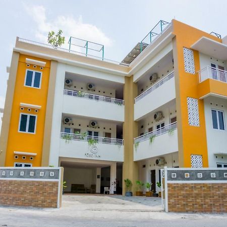 Reddoorz Syariah Near Taman Pelangi Monjali Hotell Melati Exteriör bild
